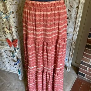 LuLaRoe Poppy Skirt M NWT